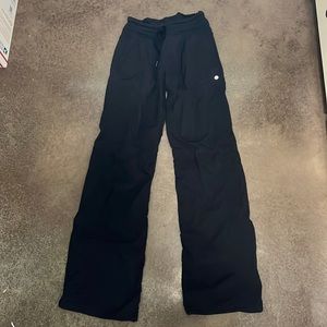 Iululemon studio dance mid rise pant. Size 4